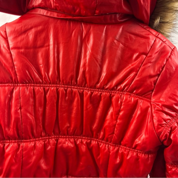Y2K South Pole Size L Cropped Red Jacket Coat Fur Trim Hood And Gold Accents - Picture 15 of 15